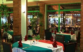 Marlin Inn Azur Resort